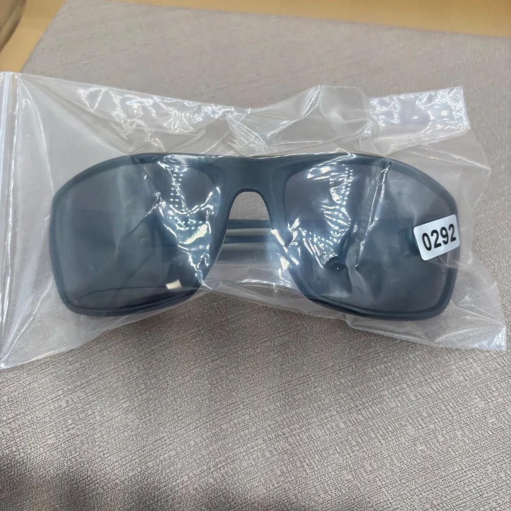 Chili's Polarized Sunglasses Men OS Black Excellent Gorpcore M72003 Pacific